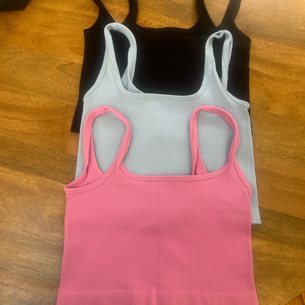 MRIGNT cropped tank top - 3 pack, black, pink, baby blue. Worn once.